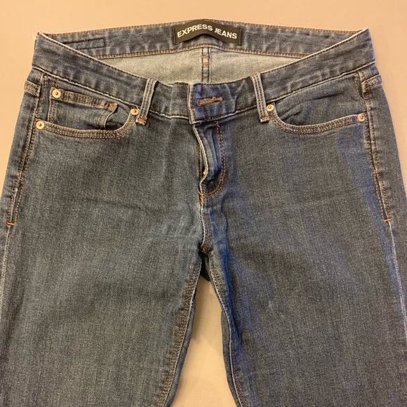 Express Jeans - Picture 2 of 3